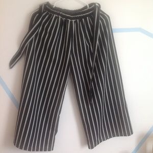 Capris Women Pants with wide boot.